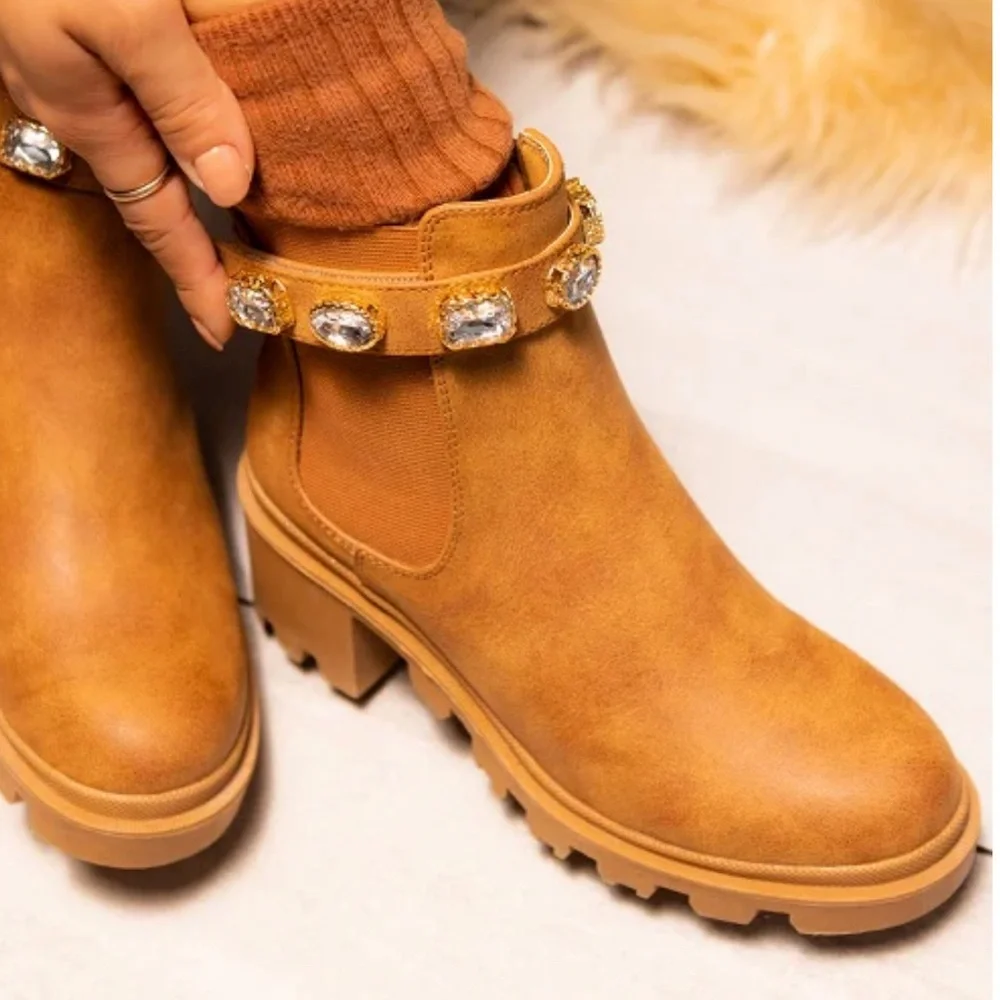 Mata Follow Me 2 Jeweled Strap Round Toe Lugged booties women size 9 - Picture 9 of 12